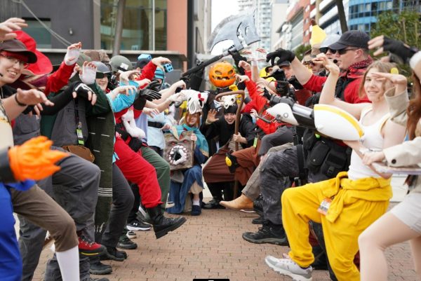 Scream Fortress is here!! Time to beat up these guys for free stuff >:)