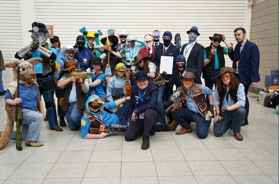 Valve Convention Cosplayers