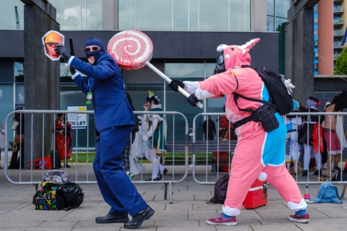 Pyro vs The Spy @valvecomicconcosplayers